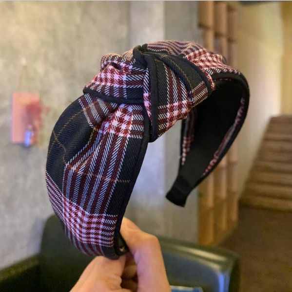 women simple grid stripe printing intertwined headband fashion luxury cute girls hair accessories retro turban headwraps headbands, Silver
women simple grid stripe printing intertwined headband fashion luxury cute girls hair accessories retro turban headwraps headbands, Silver