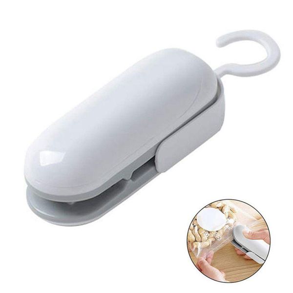 food savers & storage containers mini portable machine handheld plastic bag heat sealing packaging vacuum closing capper
food savers & storage containers mini portable machine handheld plastic bag heat sealing packaging vacuum closing capper