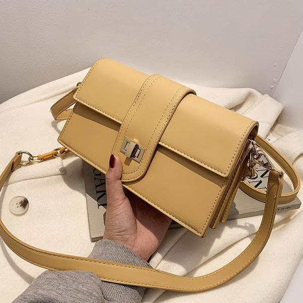 niche design handbags 2021 popular new fashion messenger bag advanced shoulder square bag underarm dual-use width: 23cm
niche design handbags 2021 popular new fashion messenger bag advanced shoulder square bag underarm dual-use width: 23cm