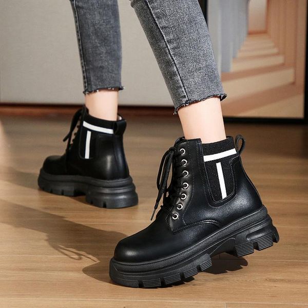 boots women's platform motorcycle women gothic chunky punk woman black cool metal buckle ankle female lace up plus size 35-40
boots women's platform motorcycle women gothic chunky punk woman black cool metal buckle ankle female lace up plus size 35-40
