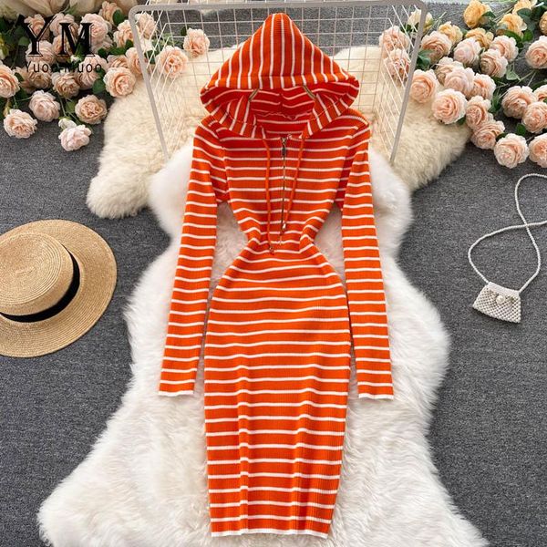 casual dresses yuoomuoo stripes print women long sleeve sweatshirt dress hooded bodycon streetwear 2021 autumn winter knit, Black;gray
casual dresses yuoomuoo stripes print women long sleeve sweatshirt dress hooded bodycon streetwear 2021 autumn winter knit, Black;gray