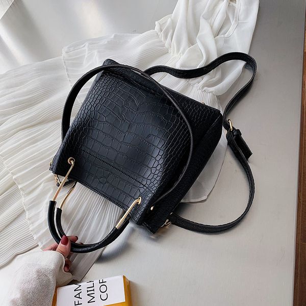 luxury handbags women bags designer crocodile pattern pu leather totes bag 2019 shoulder messenger crossbody bags for women c0225
luxury handbags women bags designer crocodile pattern pu leather totes bag 2019 shoulder messenger crossbody bags for women c0225