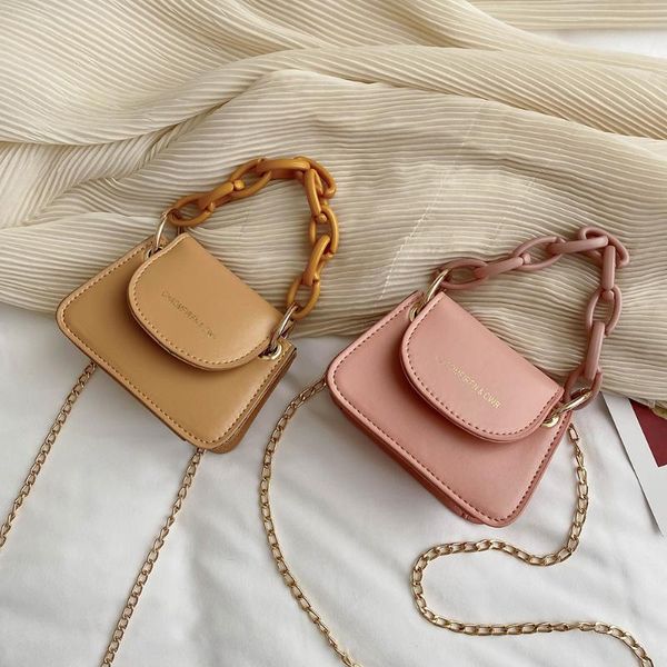 cross body fashion pu leather crossbody bag women acrylic chain mini small tote purse lady casual flap shoulder messenger handbag
cross body fashion pu leather crossbody bag women acrylic chain mini small tote purse lady casual flap shoulder messenger handbag