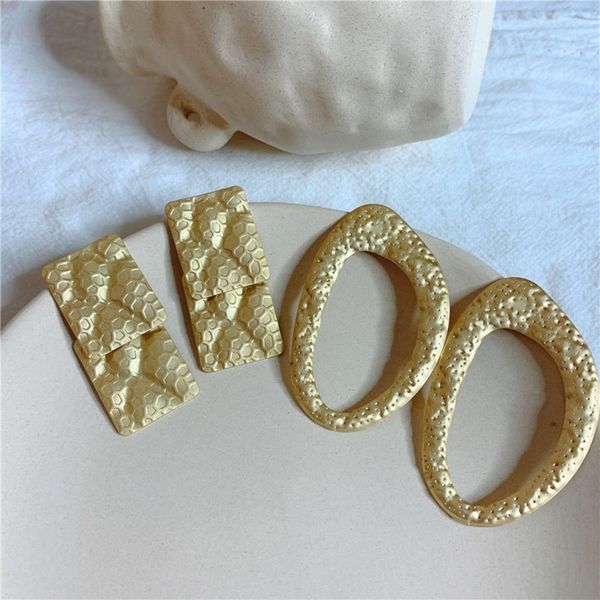 hbp new geometric irregular snakeskin metallic brass fashion exaggerated oval earrings and studs in autumn 2021, Silver
hbp new geometric irregular snakeskin metallic brass fashion exaggerated oval earrings and studs in autumn 2021, Silver