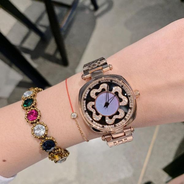 wristwatches novelty square round case women spinning watches hearts flower rotating wrist watch crystals four leaf clover waterproof, Slivery;brown
wristwatches novelty square round case women spinning watches hearts flower rotating wrist watch crystals four leaf clover waterproof, Slivery;brown