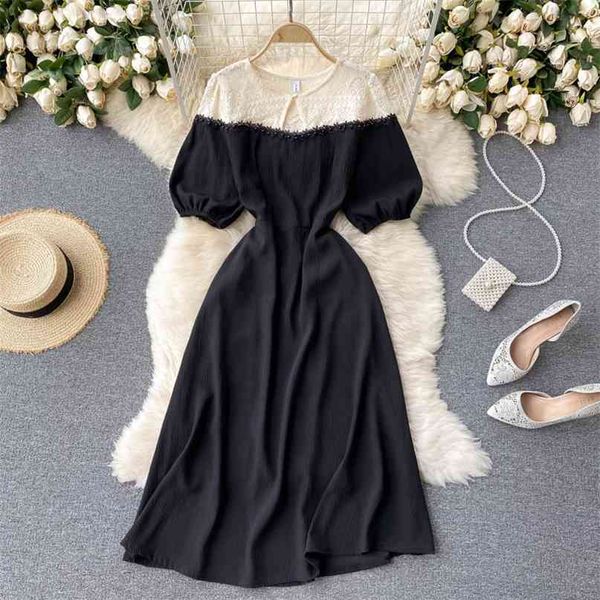 women fashion round neck retro black a-line dress summer lace hit color stitching short sleeve harajuku vestidos s447 210527, Black;gray
women fashion round neck retro black a-line dress summer lace hit color stitching short sleeve harajuku vestidos s447 210527, Black;gray