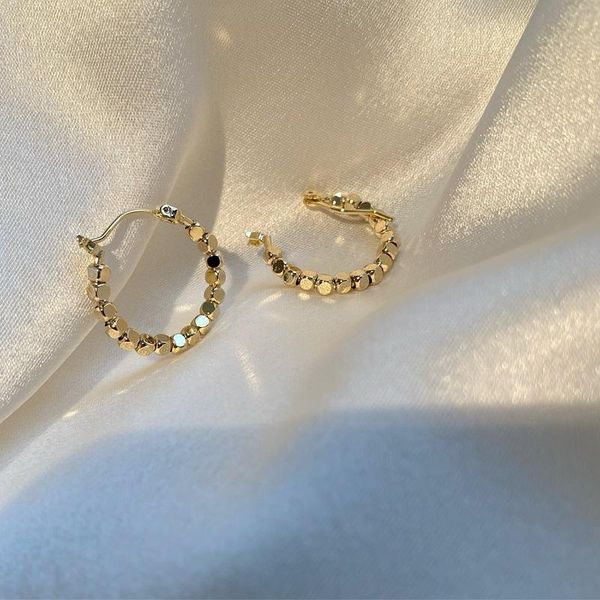 hoop & huggie trendy earing jewelry for women golden metal ball earrings fashoin retro hollow out fashion ear accessories, Golden;silver
hoop & huggie trendy earing jewelry for women golden metal ball earrings fashoin retro hollow out fashion ear accessories, Golden;silver