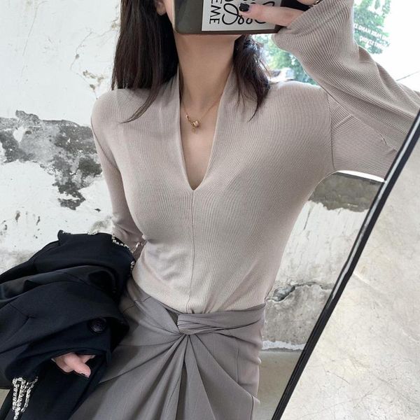 women's sweaters deep v-neck slim sweater autumn spring women knit high elastic, White;black
women's sweaters deep v-neck slim sweater autumn spring women knit high elastic, White;black