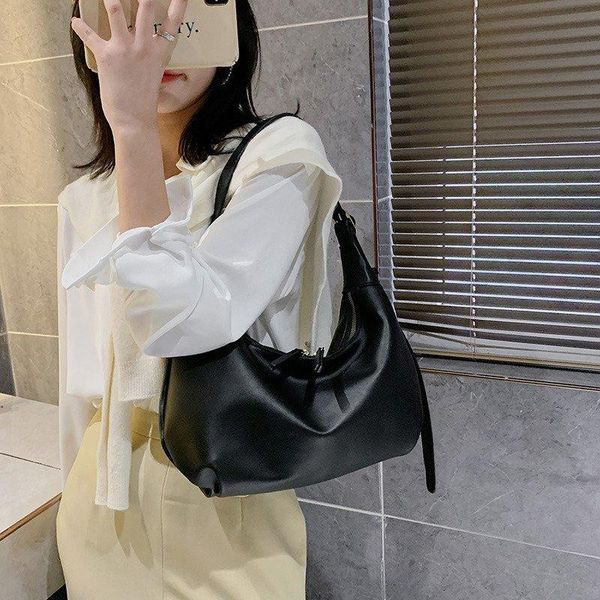 shoulder bags 2021 ladies fashion women messenger bag stone pattern baguette underarm flap female daily travel handbags
shoulder bags 2021 ladies fashion women messenger bag stone pattern baguette underarm flap female daily travel handbags
