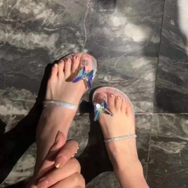 slippers 2021 summer butterfly diamond flat flip-flops one-word wedge beach rhinestone sandals, Black
slippers 2021 summer butterfly diamond flat flip-flops one-word wedge beach rhinestone sandals, Black