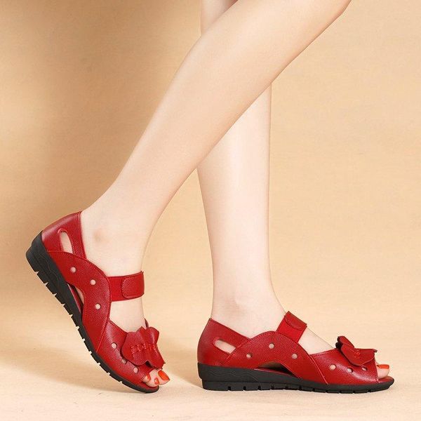 sandals 2021 summer retro comfortable soft wedges women hollow out pu leather peep toe outdoor beach casual shoes woman, Black
sandals 2021 summer retro comfortable soft wedges women hollow out pu leather peep toe outdoor beach casual shoes woman, Black