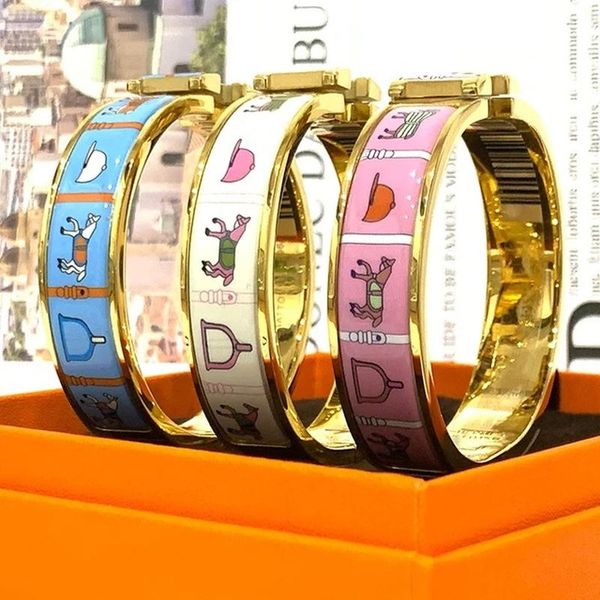 bangle high edition h enamel bracelet big brand fashion ladies gold charm of luxury, Black
bangle high edition h enamel bracelet big brand fashion ladies gold charm of luxury, Black