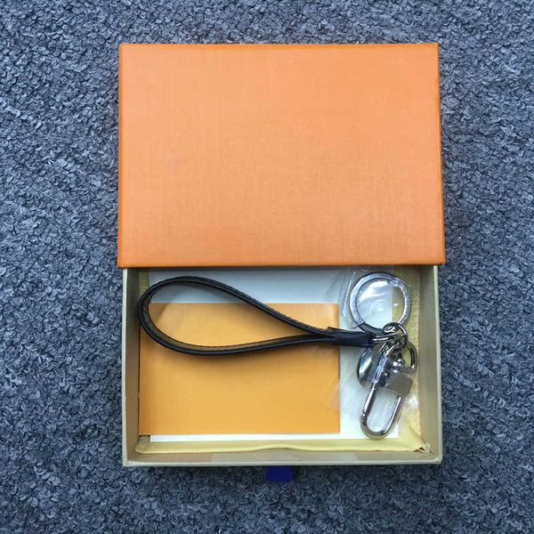 keychain l letter leather car fashion key ring lanyard cute wallet rope portachiavi with box hdfj, Silver
keychain l letter leather car fashion key ring lanyard cute wallet rope portachiavi with box hdfj, Silver