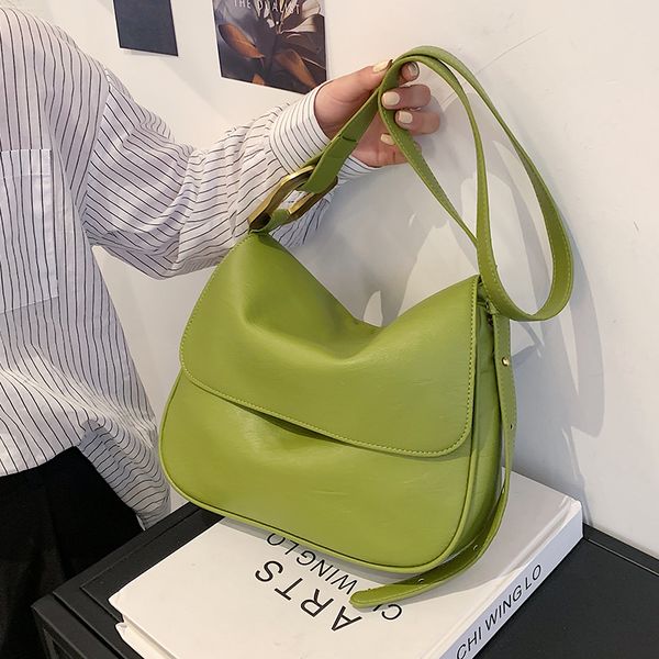 niche design bag female 2021 new fashion high-end messenger bag shoulder bag square underarm dual-use width 28cm
niche design bag female 2021 new fashion high-end messenger bag shoulder bag square underarm dual-use width 28cm