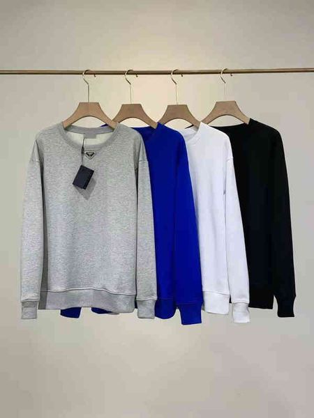 2021 autumn p family men's round neck small label long sleeve sweater solid color fashion sports leisure pullover sweater, Black
2021 autumn p family men's round neck small label long sleeve sweater solid color fashion sports leisure pullover sweater, Black