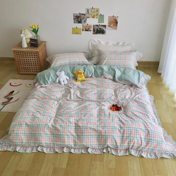 bedding sets 2021 products washed cotton lace bed set double king size duvet cover sheet pillowcase 4pcs
bedding sets 2021 products washed cotton lace bed set double king size duvet cover sheet pillowcase 4pcs