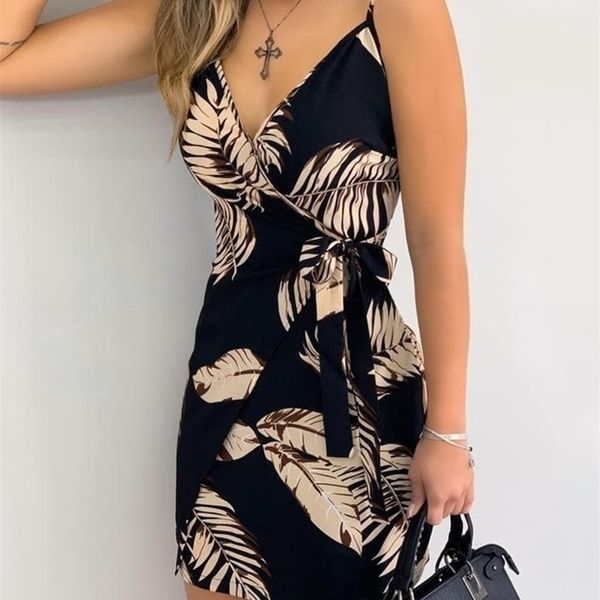 tropical print v-neck wrap casual women sleeveless summer holiday mini dress, Black;gray
tropical print v-neck wrap casual women sleeveless summer holiday mini dress, Black;gray