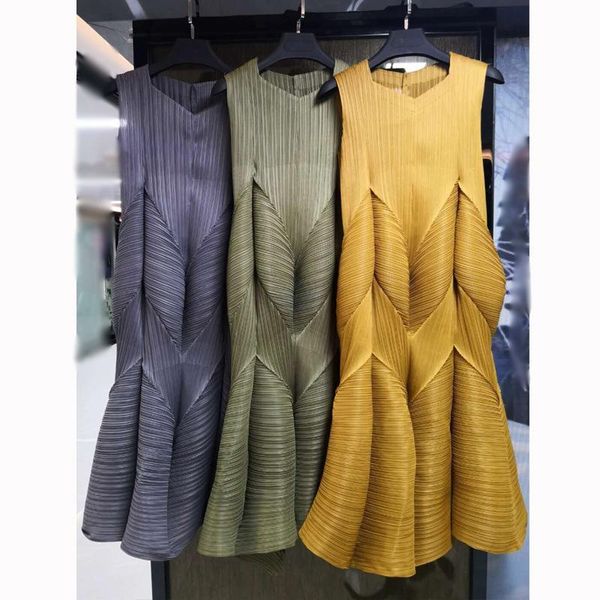 casual dresses miyake pleats flower bud summer woman dress kimono yellow plus size loose sleeveless aesthetic clothes, Black;gray
casual dresses miyake pleats flower bud summer woman dress kimono yellow plus size loose sleeveless aesthetic clothes, Black;gray