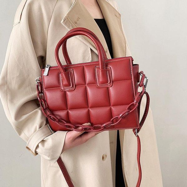 cross body 2021 fashion vintage women shoulder bags designer leather handbags chain crossbody bag
cross body 2021 fashion vintage women shoulder bags designer leather handbags chain crossbody bag