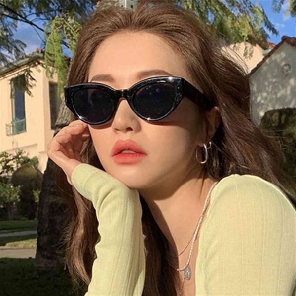 Fashionable Leopard Sunglasses Cats Eye Sun Glasses Women Sexy Cutlery Summer Essential Decorative Sunglass, White;black
Fashionable Leopard Sunglasses Cats Eye Sun Glasses Women Sexy Cutlery Summer Essential Decorative Sunglass, White;black