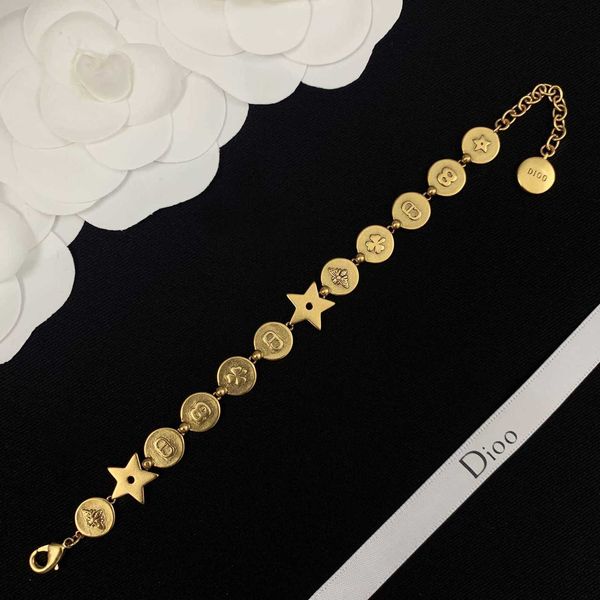 d family 2021 new cd letter brass bracelet female dijia net red temperament female 8 letter bracelet female, Black
d family 2021 new cd letter brass bracelet female dijia net red temperament female 8 letter bracelet female, Black