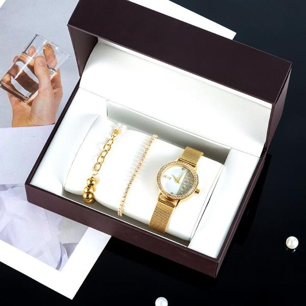 wristwatches 2021 fashion women's watch bracelets set simple mesh strap quartz wristwatch titanium steel diamond bracelet gift box for, Slivery;brown
wristwatches 2021 fashion women's watch bracelets set simple mesh strap quartz wristwatch titanium steel diamond bracelet gift box for, Slivery;brown