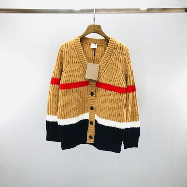new 2022 men and women sweater warm winter classic camouflage camo casual cardigan v neck london luxury jumper sweaters, White;black
new 2022 men and women sweater warm winter classic camouflage camo casual cardigan v neck london luxury jumper sweaters, White;black