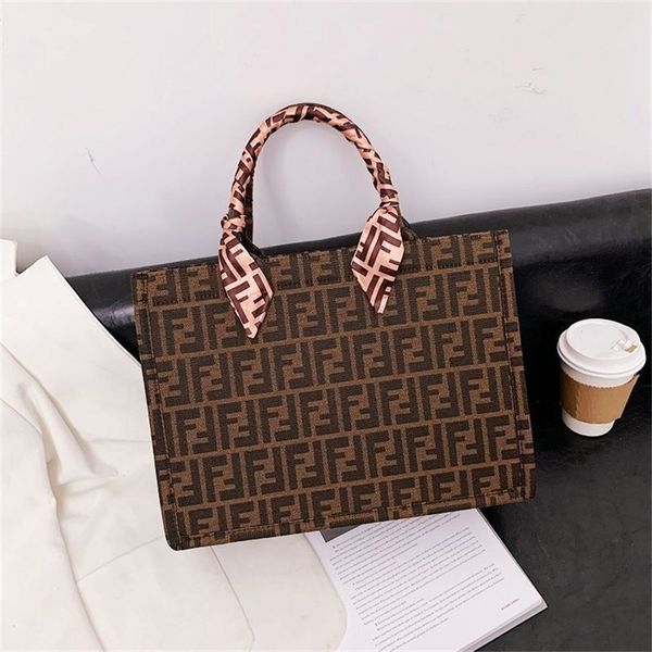 factory store shop women new star same fashion atmosphere embroidery travel tote bag hand shopping bag wholesale store
factory store shop women new star same fashion atmosphere embroidery travel tote bag hand shopping bag wholesale store