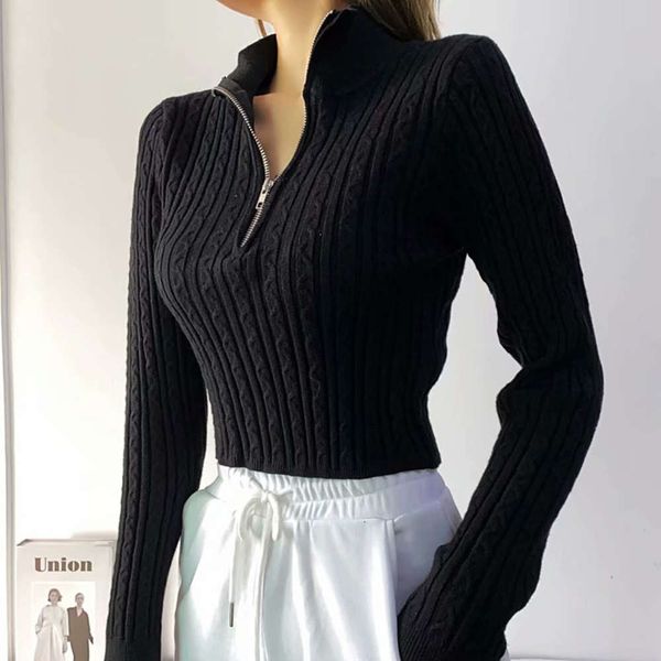 semi collar t-shirt for women in autumn winter 2020 with long sleeve base shirt, stand collar, zipper, twist high waist and thin, White;black
semi collar t-shirt for women in autumn winter 2020 with long sleeve base shirt, stand collar, zipper, twist high waist and thin, White;black