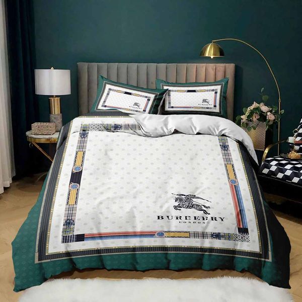 luxury design letter printed textile bedding set, multi-size european style household items, suitable for friends/family/children, with 1 qu
luxury design letter printed textile bedding set, multi-size european style household items, suitable for friends/family/children, with 1 qu