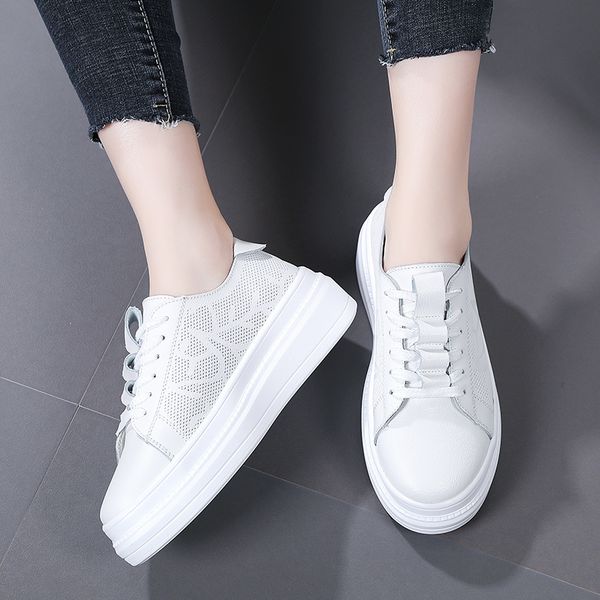 2021 new high-quality ladies casual shoes increase flat shoes outdoor casual shoes fashion pure white hollow womens 36-41
2021 new high-quality ladies casual shoes increase flat shoes outdoor casual shoes fashion pure white hollow womens 36-41