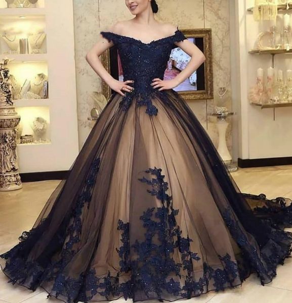 Gothic Black Prom Dresses Ball Gown Lace Appliqued Beading Evening Dress Off The Shoulder Corset Up Back Plus Size Party Gowns