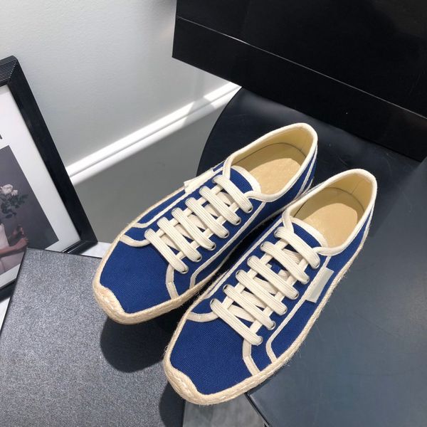 2021 velvet black mens shoe slippers womens chaussures beautiful platform casual sneakers shoes leather solid colors dress q5, Red;white
2021 velvet black mens shoe slippers womens chaussures beautiful platform casual sneakers shoes leather solid colors dress q5, Red;white