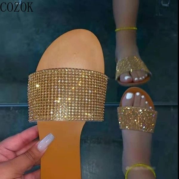 casual women's slippers fashion all-match simple vamp rhinestone decoration trend home wearing flat women slippers 2021, Black
casual women's slippers fashion all-match simple vamp rhinestone decoration trend home wearing flat women slippers 2021, Black