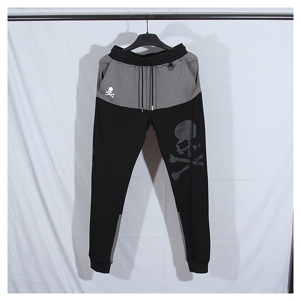 2021 autumn new mastermind skull printed splicing jogging pants hip hop japan mmj skateboard sweatpants men u16h, Black
2021 autumn new mastermind skull printed splicing jogging pants hip hop japan mmj skateboard sweatpants men u16h, Black