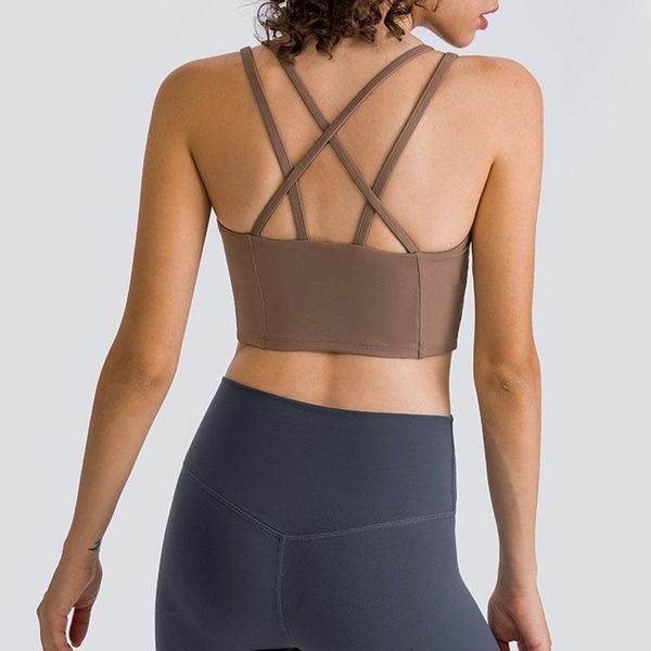 yoga outfit women's running gym sports bra push-up cross strap fitness short with detachable pad
yoga outfit women's running gym sports bra push-up cross strap fitness short with detachable pad