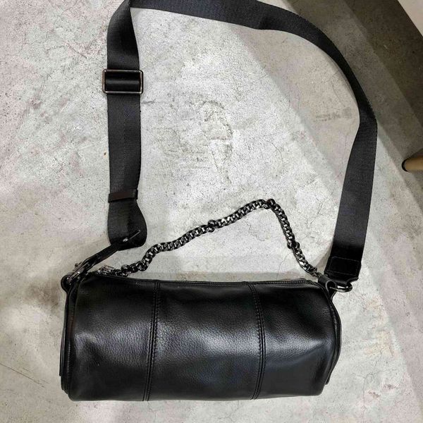 handmade leather single shoulder crossbody bag, underarm chain strap bag, women's style
handmade leather single shoulder crossbody bag, underarm chain strap bag, women's style