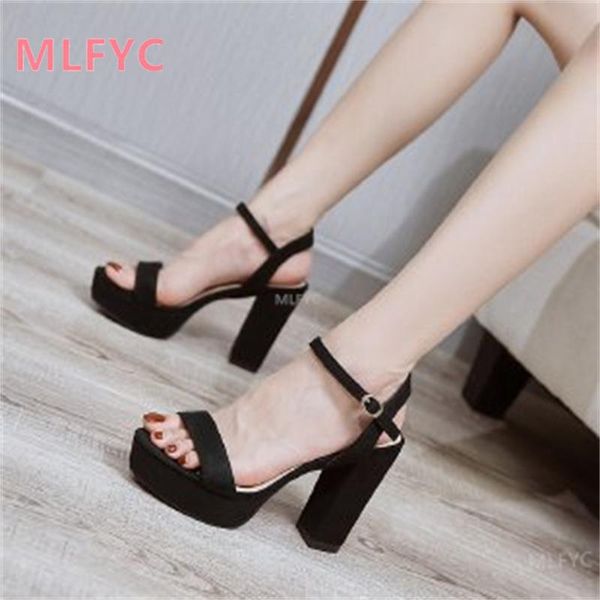 sandals 2021 summer rhinestone roman women's plus size suede one-word buckle thick heel high heels, Black
sandals 2021 summer rhinestone roman women's plus size suede one-word buckle thick heel high heels, Black