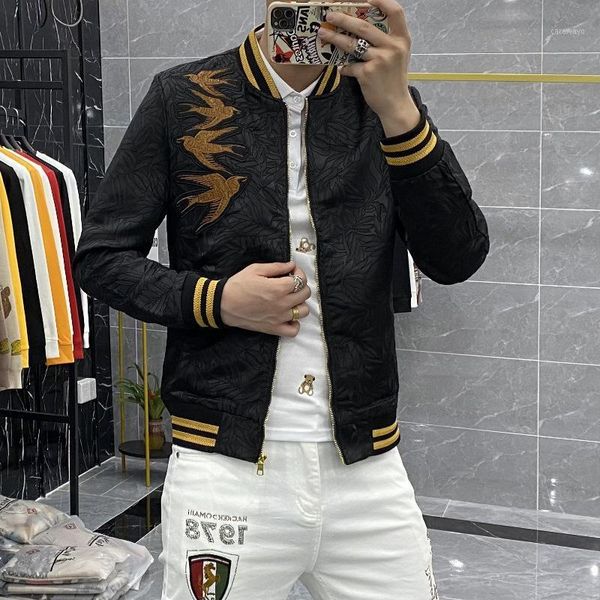 men's jackets swallow embroidered jacket fashion stand-up collar bomber casual slim business social coat outwear men clothing, Black;brown
men's jackets swallow embroidered jacket fashion stand-up collar bomber casual slim business social coat outwear men clothing, Black;brown