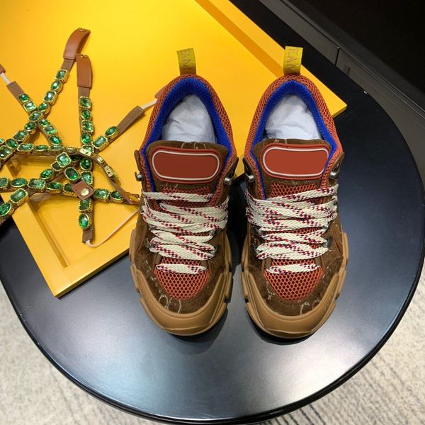 2021ss luxury designer brand shoes women men autumn rubber cowhide and canvas combination with box are size, Red;white
2021ss luxury designer brand shoes women men autumn rubber cowhide and canvas combination with box are size, Red;white