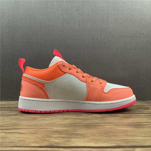 womens jumpman 1 low utility gs basketball shoes outdoor snkrs sports with original box fast delivery
womens jumpman 1 low utility gs basketball shoes outdoor snkrs sports with original box fast delivery