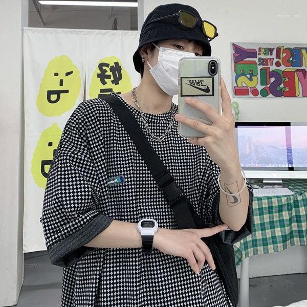 men's short-sleeved t-shirts 2021 summer round neck plaid fashion loose personality casual t-shirt campus youth men, White;black
men's short-sleeved t-shirts 2021 summer round neck plaid fashion loose personality casual t-shirt campus youth men, White;black