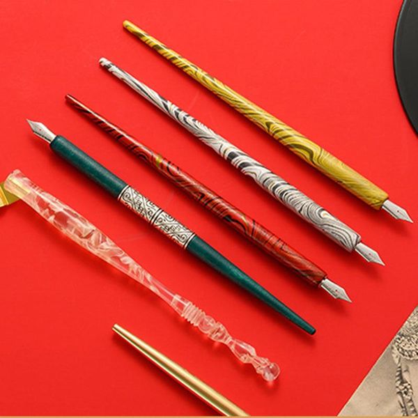 fountain pens wooden calligraphy holder+6 nibs for lettering sketching drawing kit holder
fountain pens wooden calligraphy holder+6 nibs for lettering sketching drawing kit holder