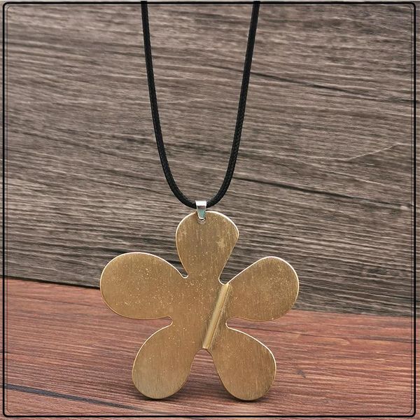 pendant necklaces vintage metal flower for women punk jewelry gothic original steel chain boho cute accessories necklace, Silver
pendant necklaces vintage metal flower for women punk jewelry gothic original steel chain boho cute accessories necklace, Silver