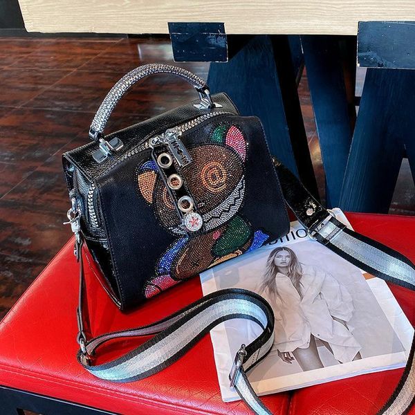 evening bags 2021 fashion diamond leather shoulder bag multifunction women handbags sequins retro silver crossbody tote1
evening bags 2021 fashion diamond leather shoulder bag multifunction women handbags sequins retro silver crossbody tote1