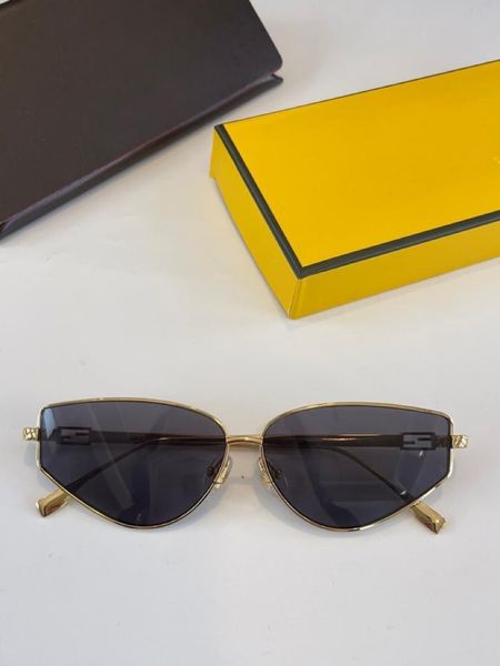 new 0440 womens sunglasses men sun glasses women sunglasses fashion style protects eyes gafas de sol lunettes de soleil with box, White;black
new 0440 womens sunglasses men sun glasses women sunglasses fashion style protects eyes gafas de sol lunettes de soleil with box, White;black
