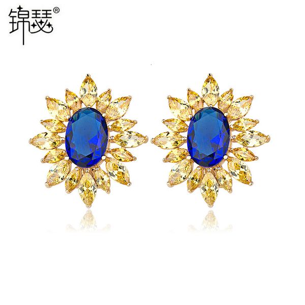 jewelry charm stud lotus pond moonlight aaa zircon earrings for ladies, Golden
jewelry charm stud lotus pond moonlight aaa zircon earrings for ladies, Golden