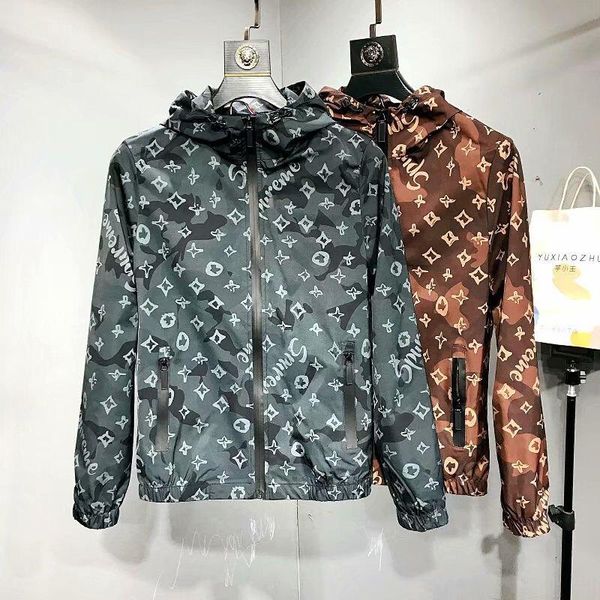 men's jackets 2021 spring autumn coat printing hooded comfortable breathable asian size, Black;brown
men's jackets 2021 spring autumn coat printing hooded comfortable breathable asian size, Black;brown