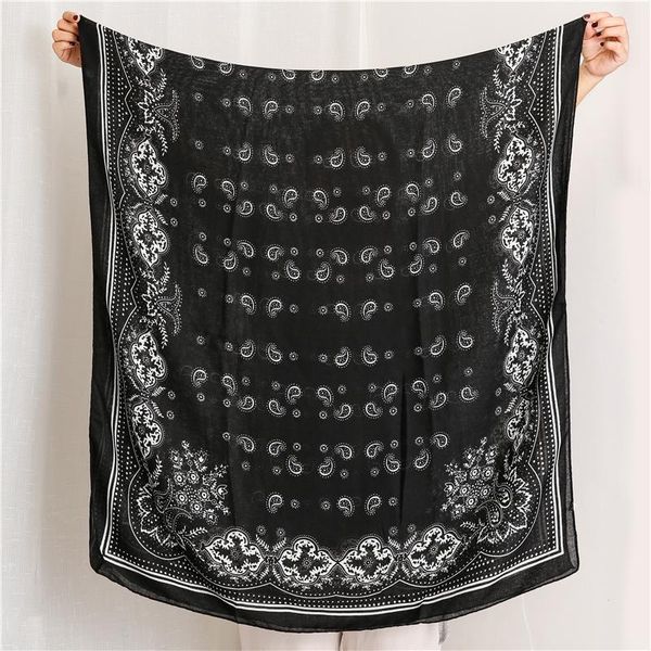 scarves 2021 autumn paisley print shawls beautiful cotton long floral muslim muffler hijab wrap 3 color 10pcs/lot, Blue;gray
scarves 2021 autumn paisley print shawls beautiful cotton long floral muslim muffler hijab wrap 3 color 10pcs/lot, Blue;gray