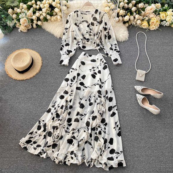 deat spring arrivals chiffon two piece set women boho chic beach short ruffle irregular long skirt ml754 210709, White
deat spring arrivals chiffon two piece set women boho chic beach short ruffle irregular long skirt ml754 210709, White
